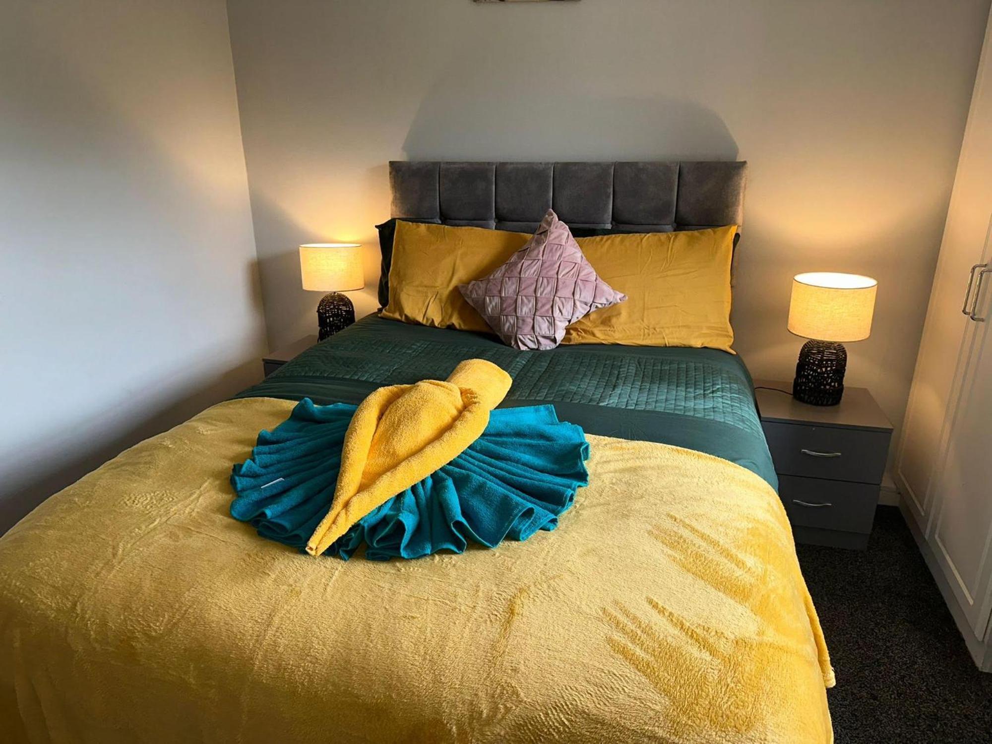 Cosy Private Two Bedroom Apartament In Kensinghton Can Fit Up To 8 Guests Londra Esterno foto