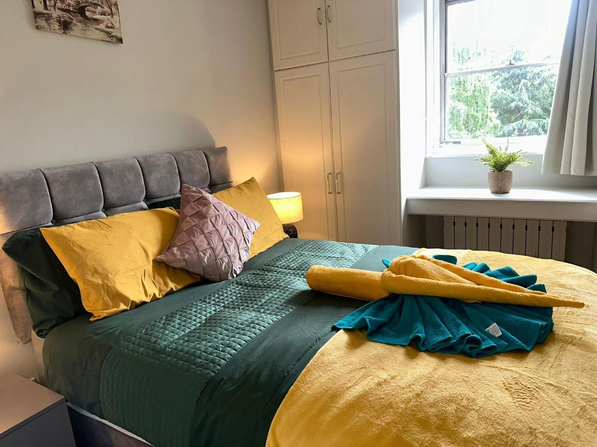 Cosy Private Two Bedroom Apartament In Kensinghton Can Fit Up To 8 Guests Londra Esterno foto